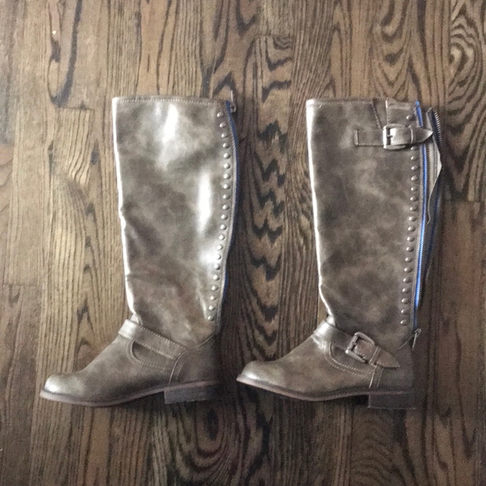 Kohl’s knee high boots